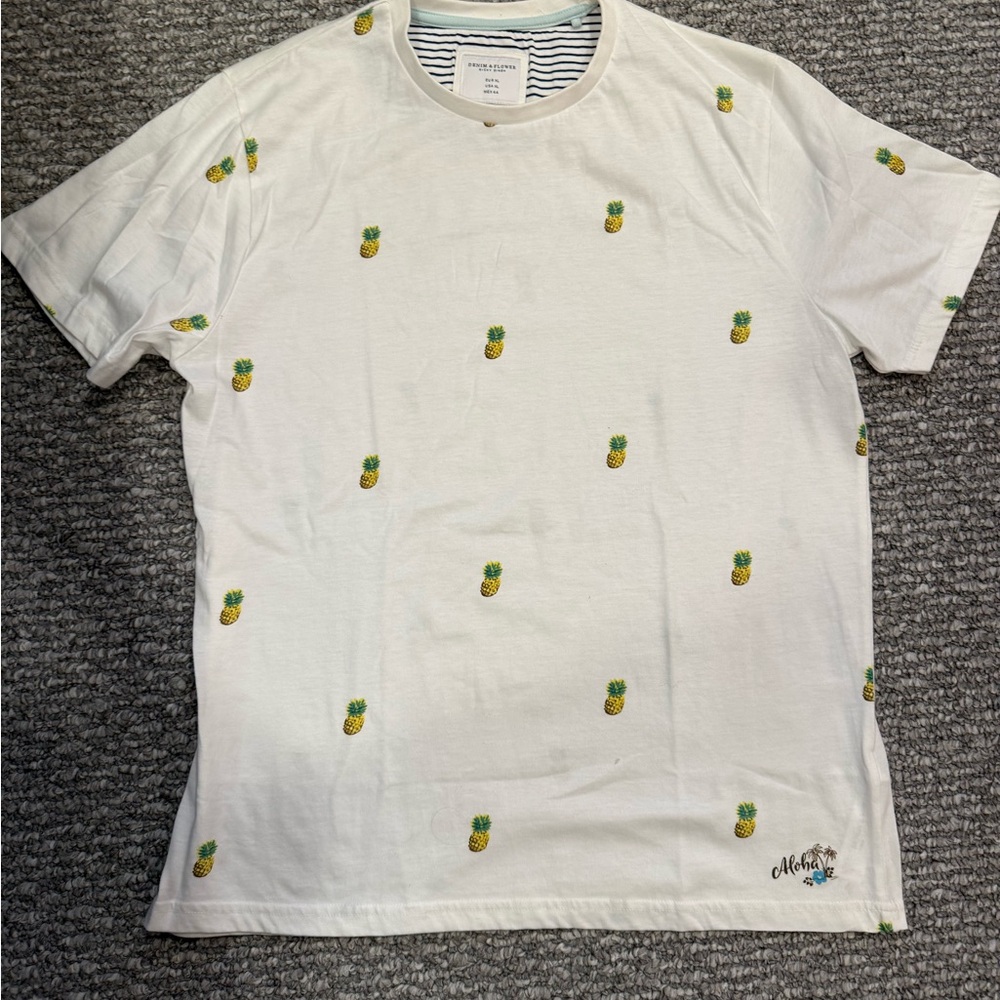 Denim & Flower White Pineapple Print Men's Tee